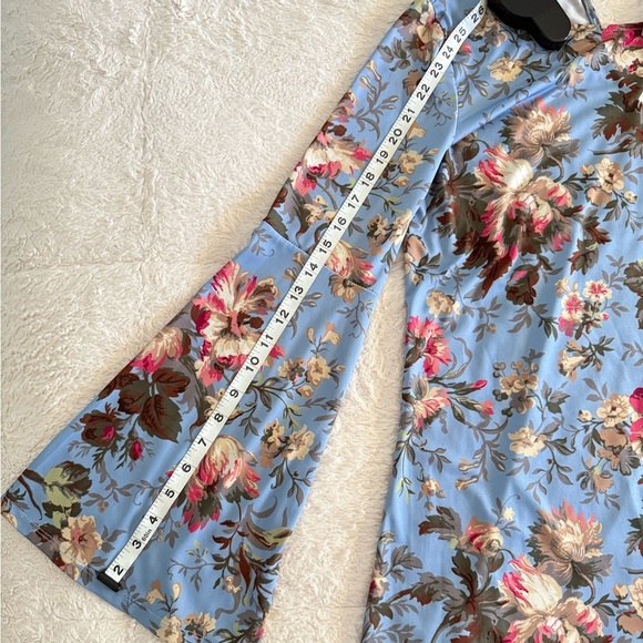 Highline Collective Blue Floral Mini Dress Women’s Small - Picture 2 of 6